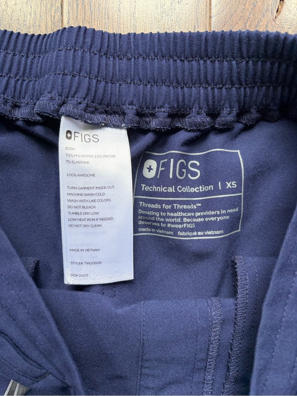 FIGS Navy Blue Straight Leg Scrub Pants Women’s XS Technical Collection - Picture 3 of 5